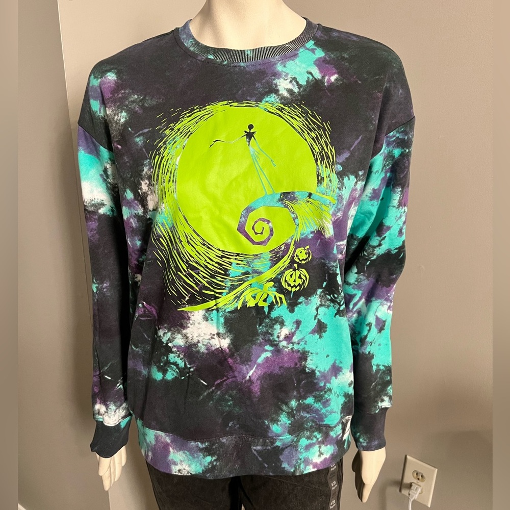 Disney Nightmare Before Christmas Purple Green Tie Dye Halloween NWT Sweater